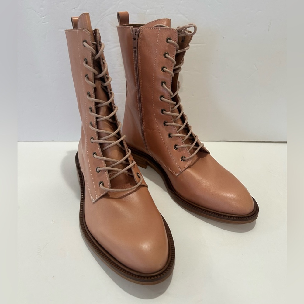 Anthropologie Pilcro Stompy Patent Leather sz. 9 (39) Pink Lace-Up Boots